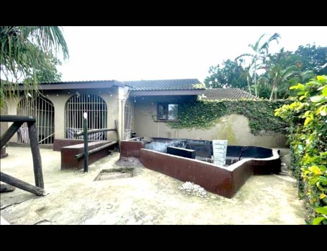 4 BEDROOM HOUSE FOR SALE IN ARBORETUM